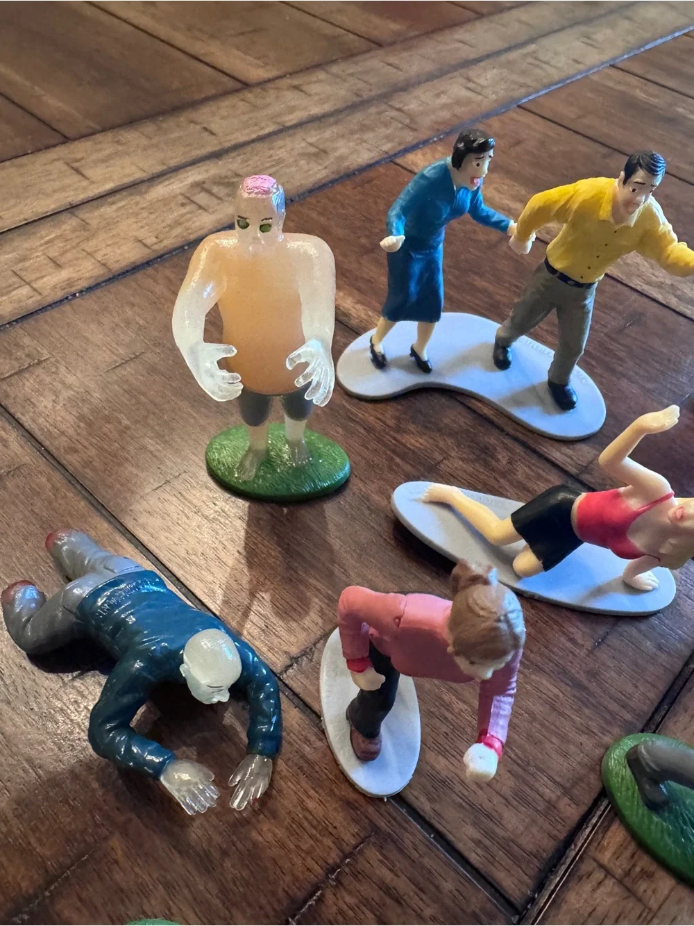 Zombie Cake Toppers Figurines Horror Scary Cupcake Novelty Halloween Party